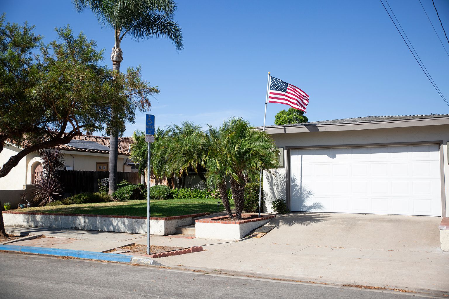 4201 Kirkcaldy Dr photo 3