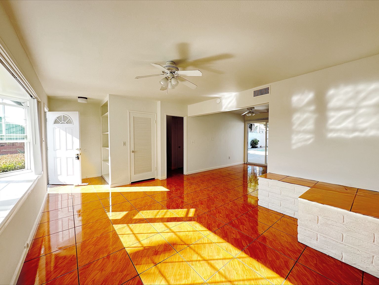 4650 Mount Longs Dr photo 3