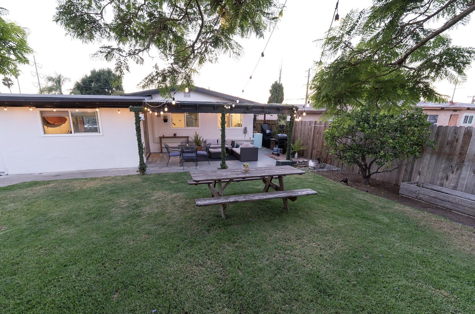 4845 Longford St photo 3