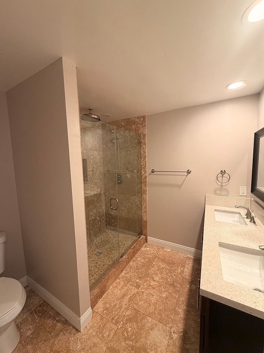 7477 Volclay Dr photo 5