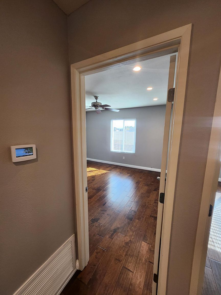 10309 Carefree Dr photo 2