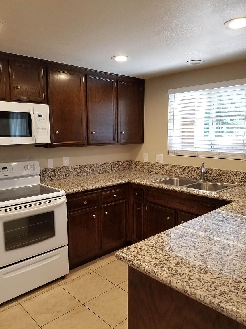 8657 Mission San Carlos Dr photo 5