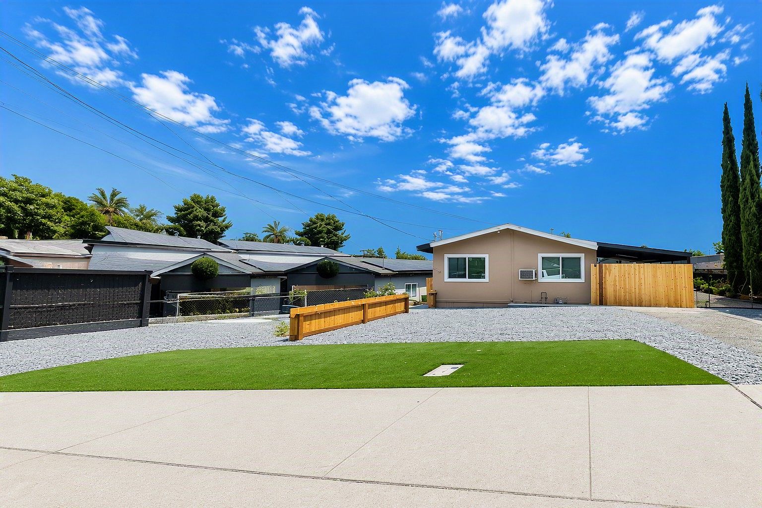 8589 Atlas View Dr photo 4