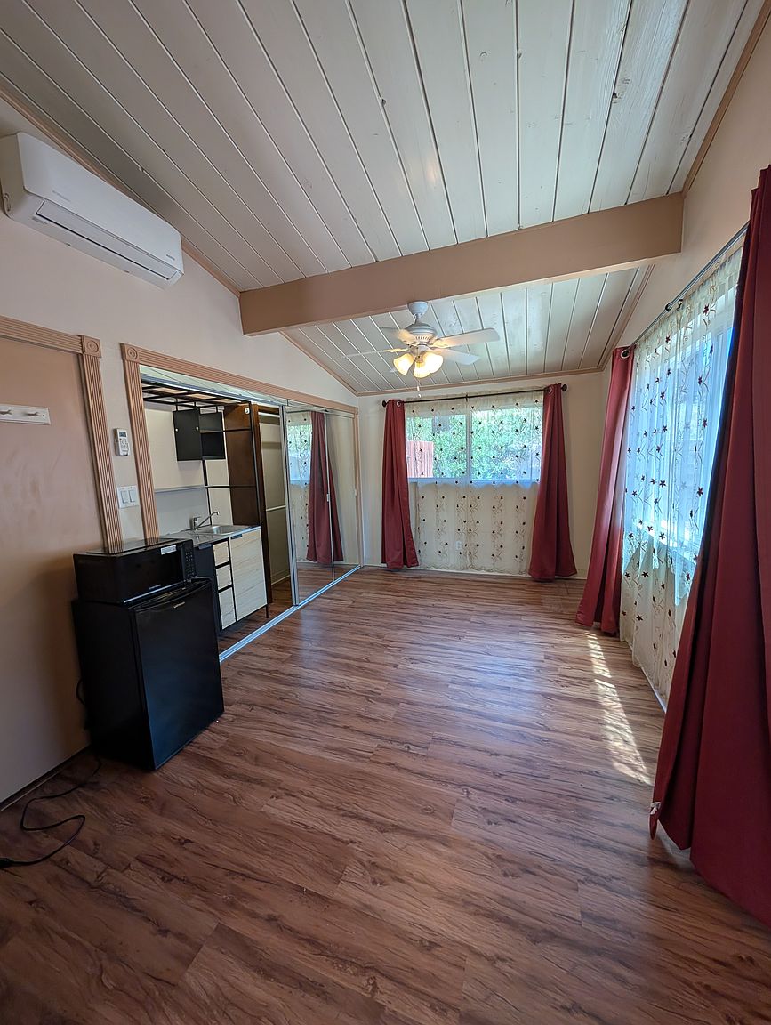 9156 Fanita Rancho Rd photo 4