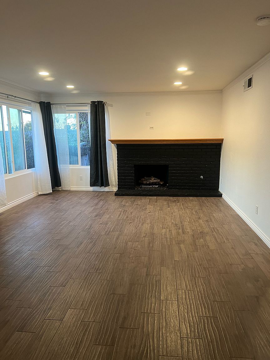 12230 Gay Rio Dr photo 4