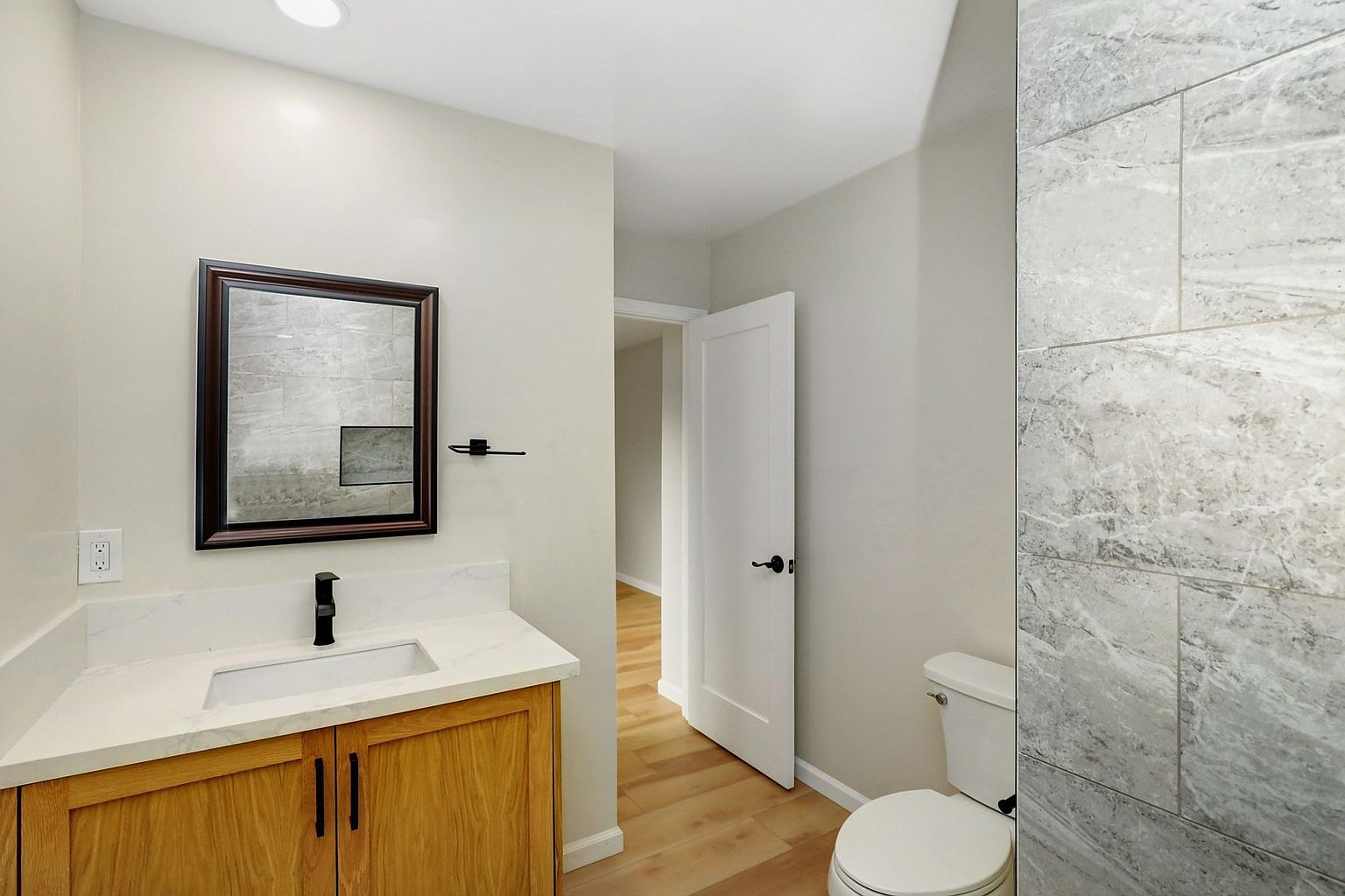 1501 Pepper Dr photo 5