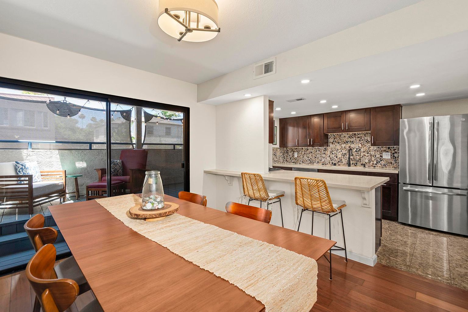 1024 Wilbur Ave photo 5