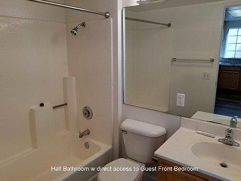 4825 Bella Pacific Row photo 3