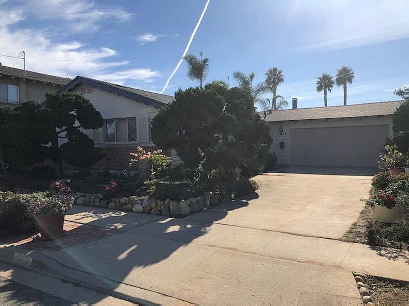 4925 Mount Antero Dr photo 2