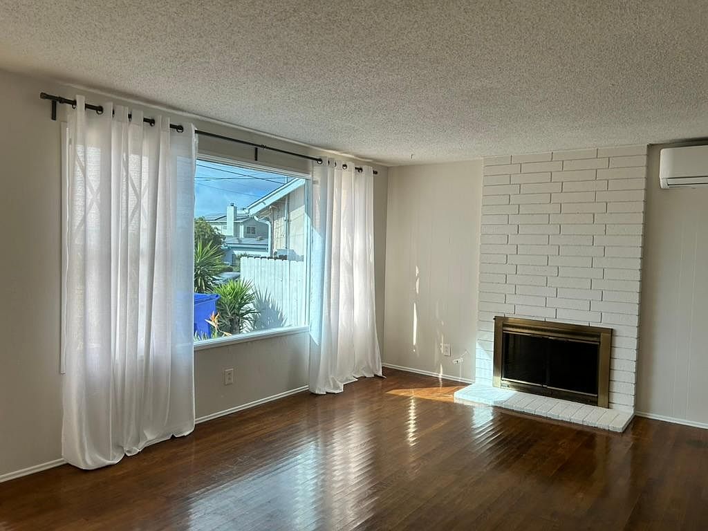 3879 Antiem St photo 4