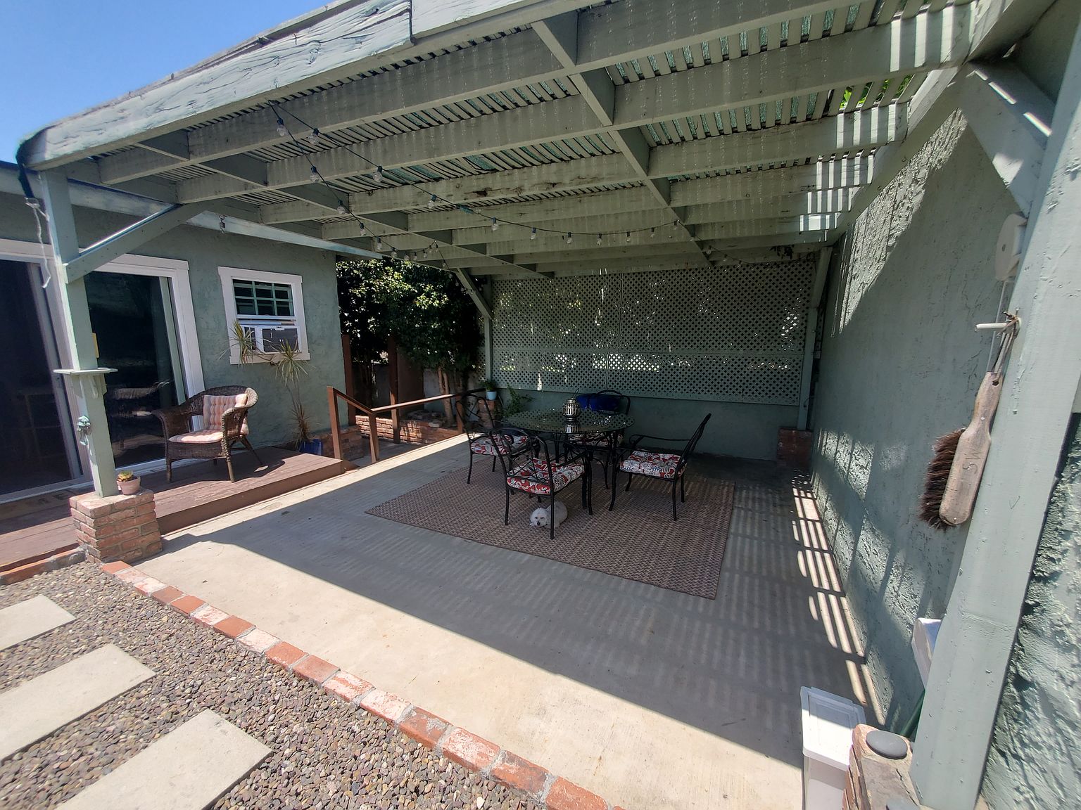 7504 Baltic St photo 2