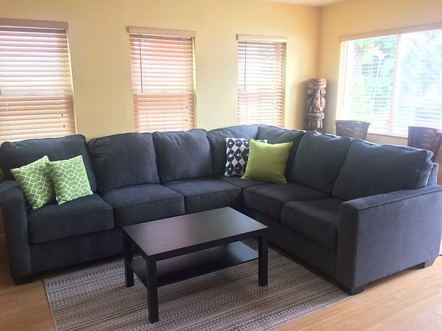 822 Queenstown Ct photo 3