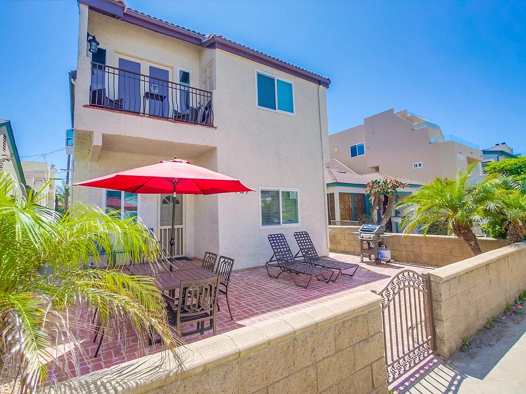 737 Jamaica Ct photo 2