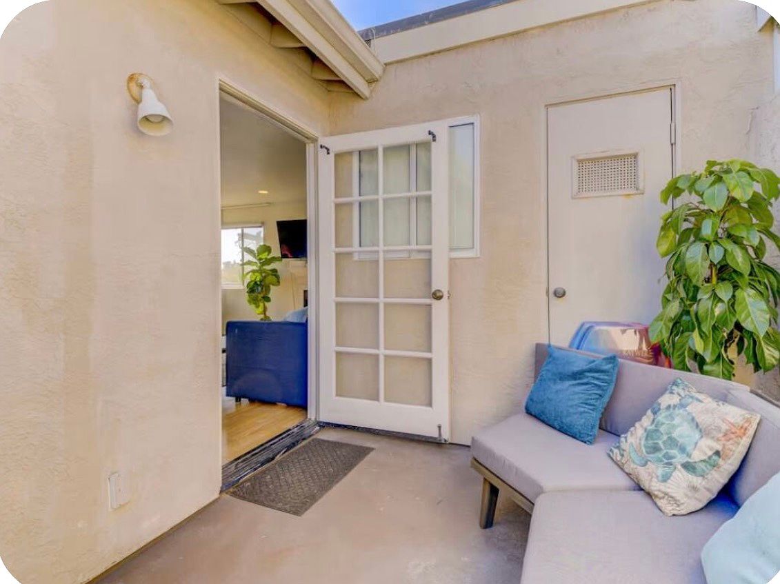 739 San Luis Rey Pl photo 3
