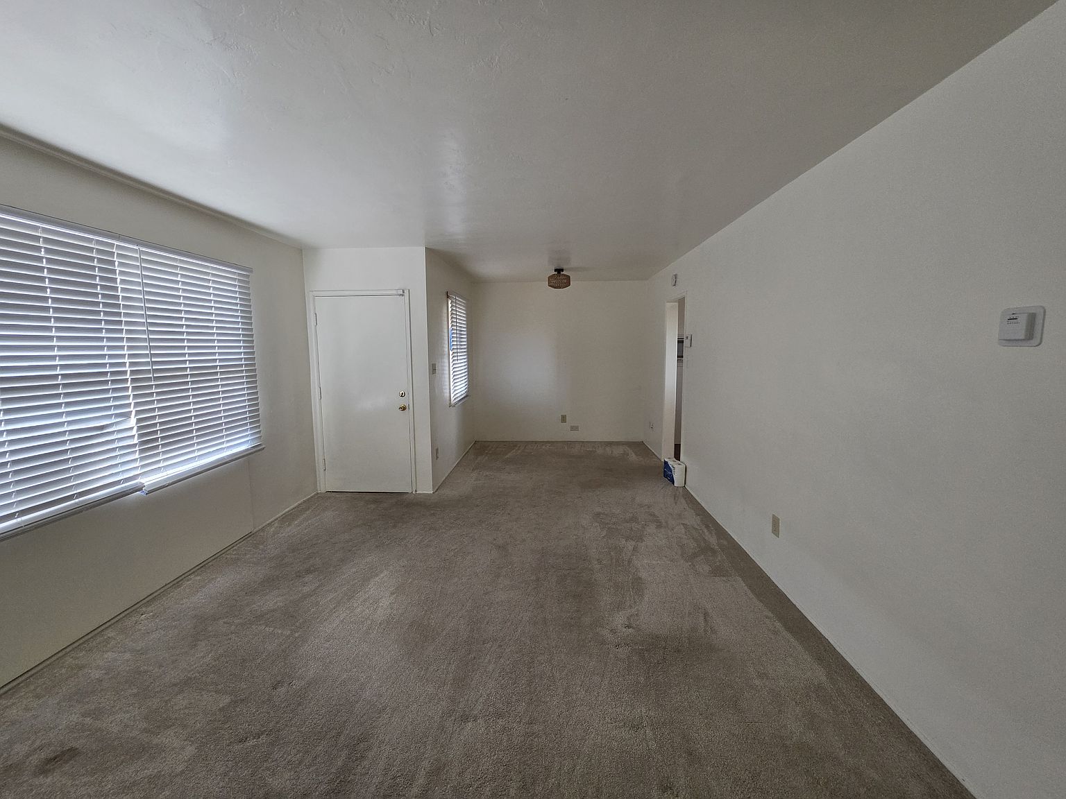 4611 Blackfoot Ave photo 5