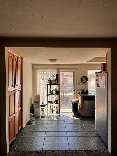 7851 Nightingale Way photo 5