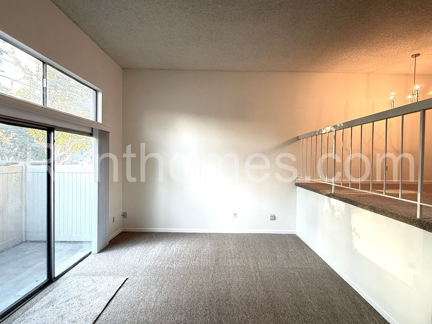 2764 Meadow Lark Dr photo 4