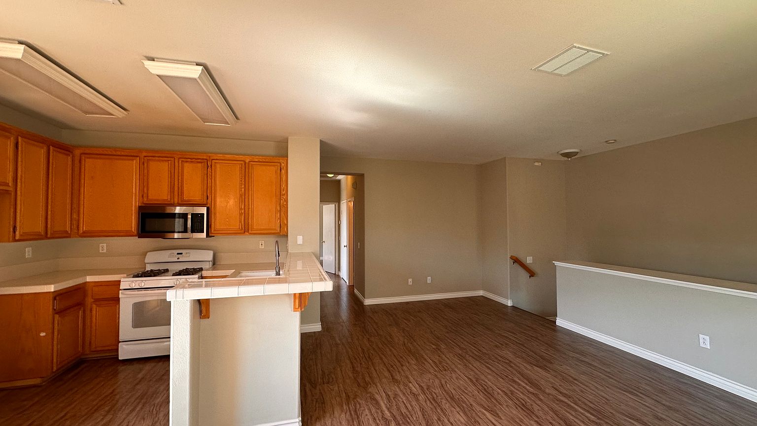 9633 W Canyon Ter photo 4