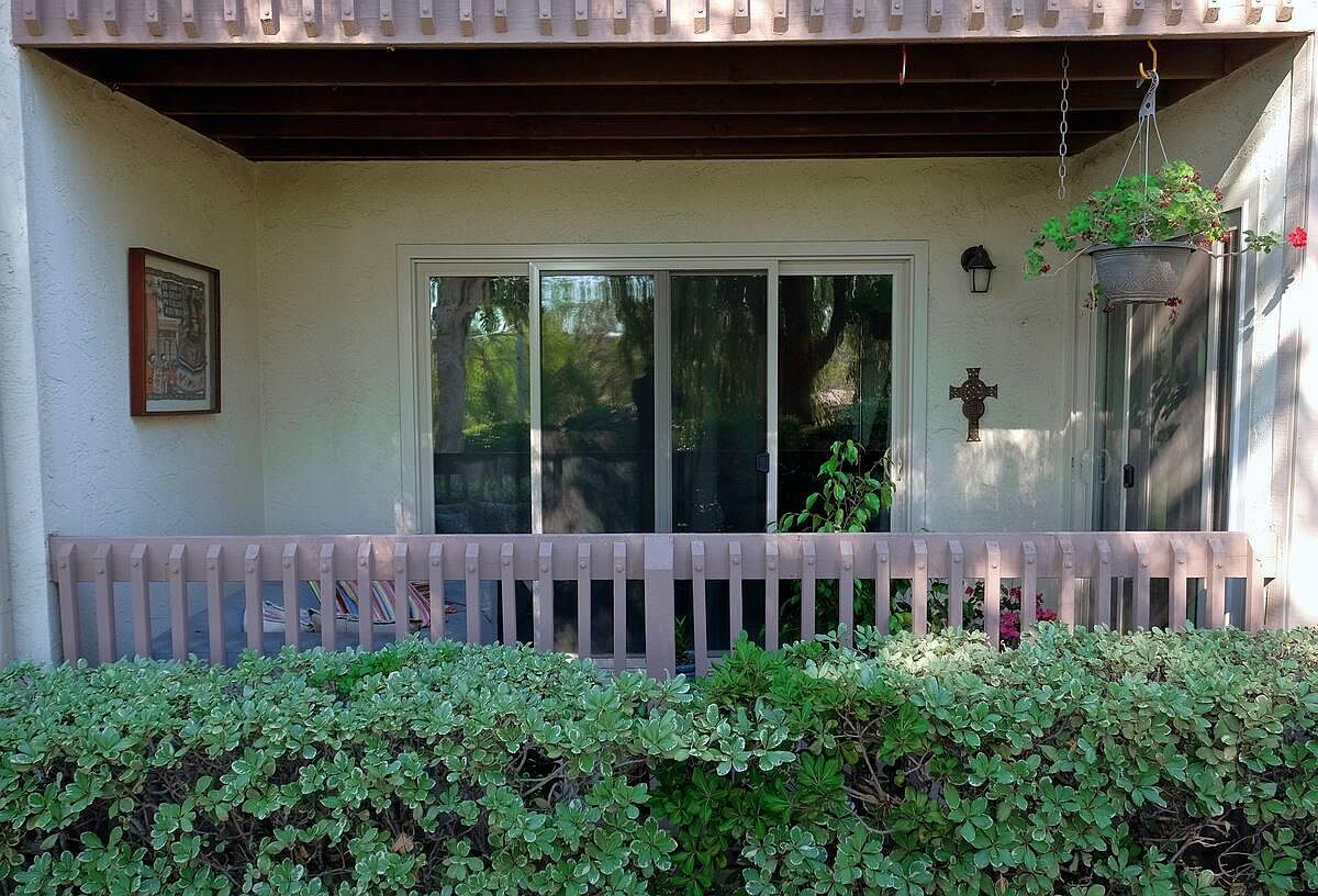6345 Rancho Mission Rd photo 5