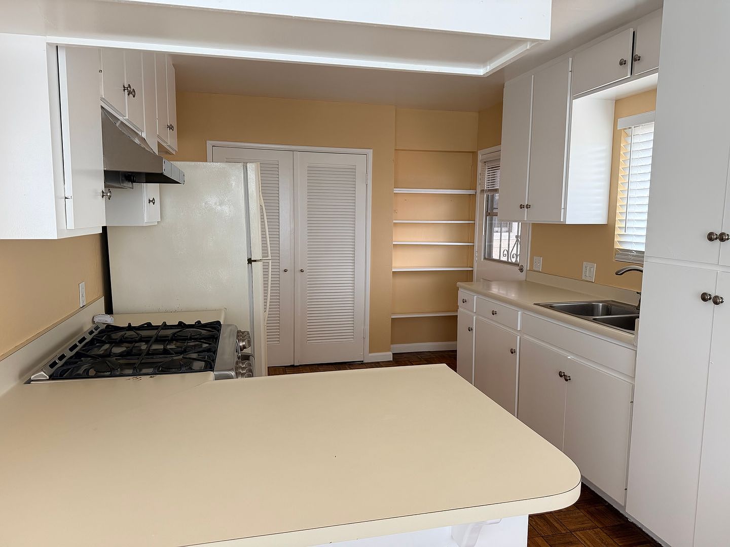 5849 photo 5