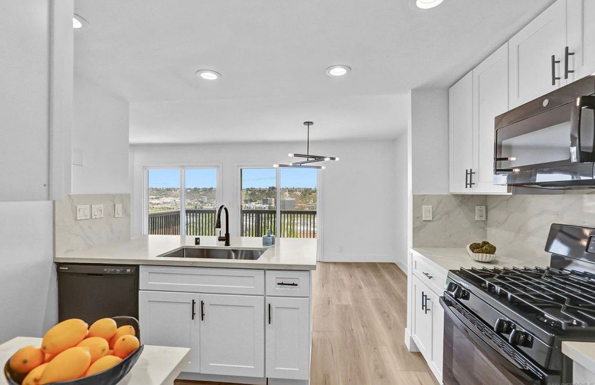 6821 Fashion Hills Blvd photo 4