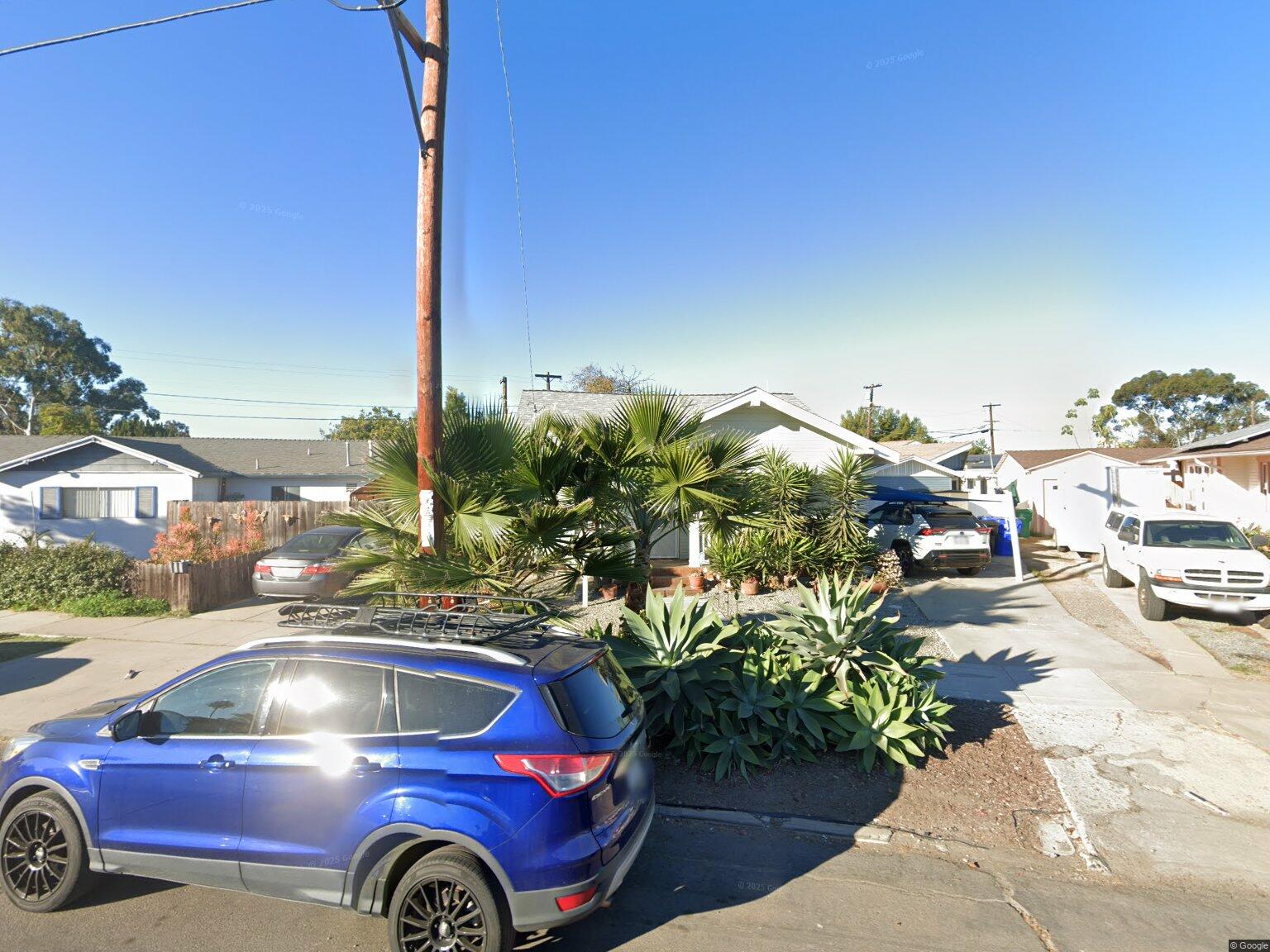 4778 W Mountain View Dr photo 2