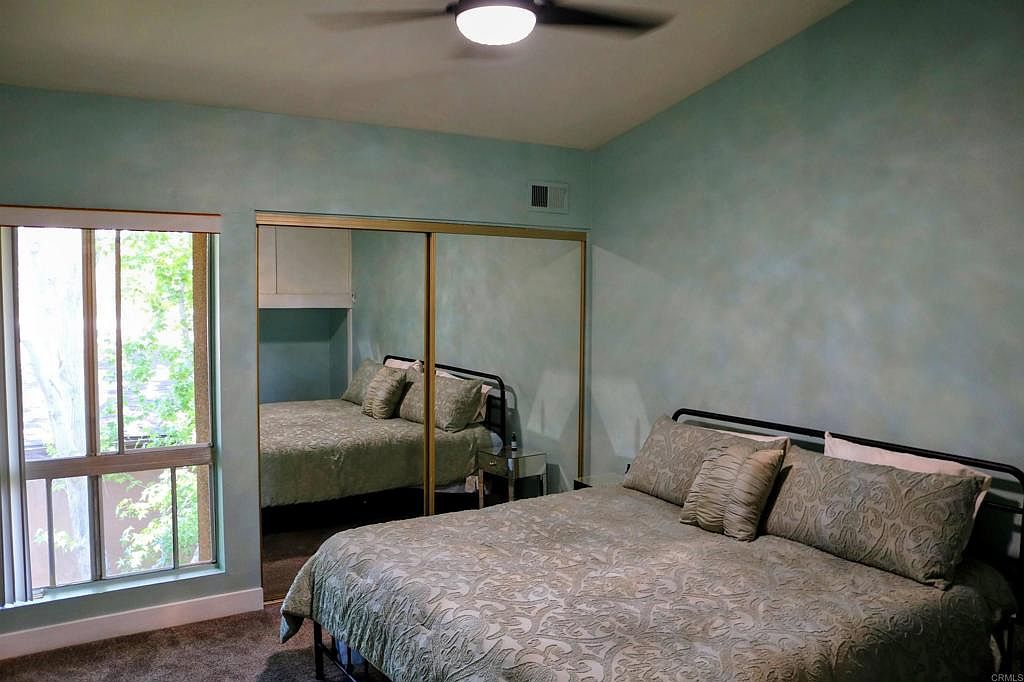 1605 Hotel Cir S photo 4