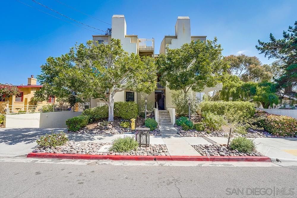 4055 Eagle St photo 5