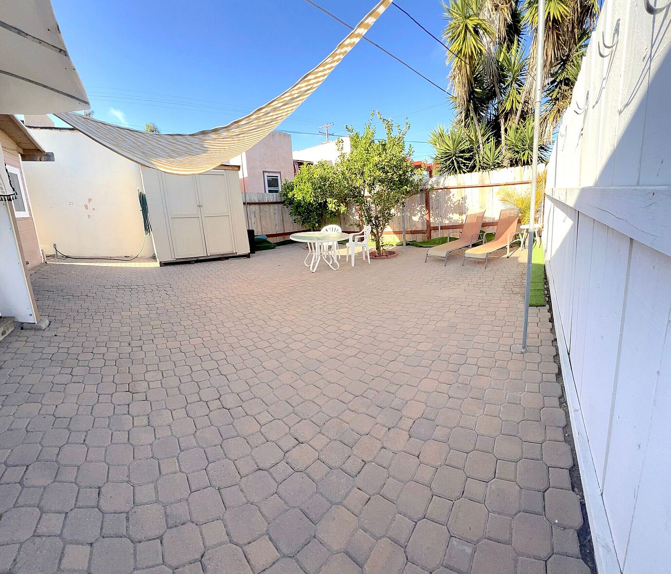 3687 Cherokee Ave photo 4