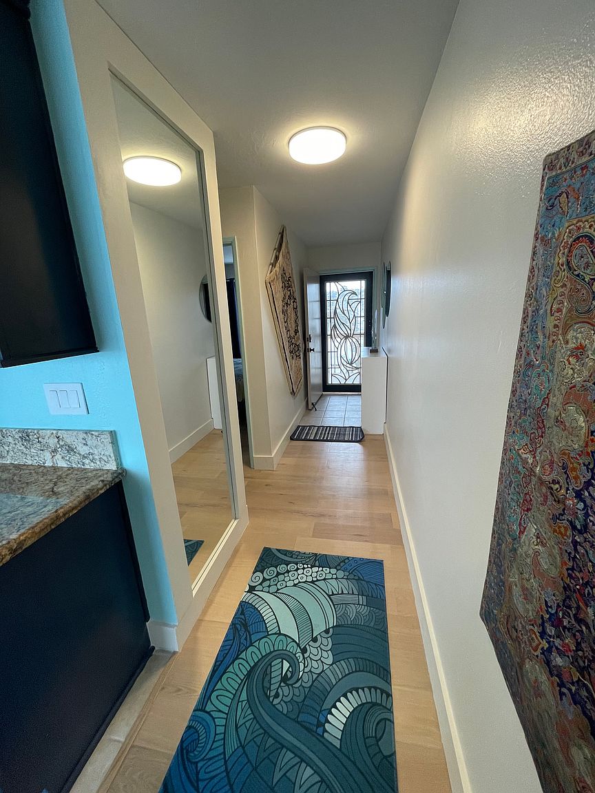 5015 Santa Cruz Ave photo 5