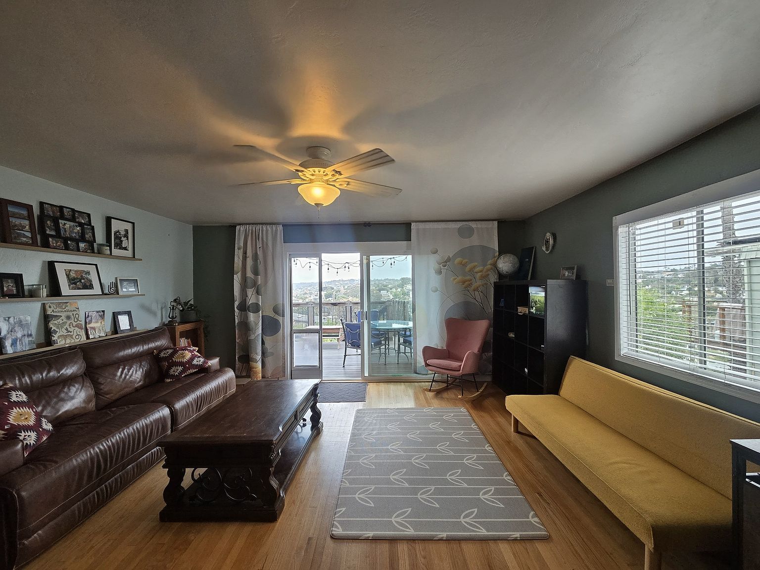 3459 Sterne St photo 3