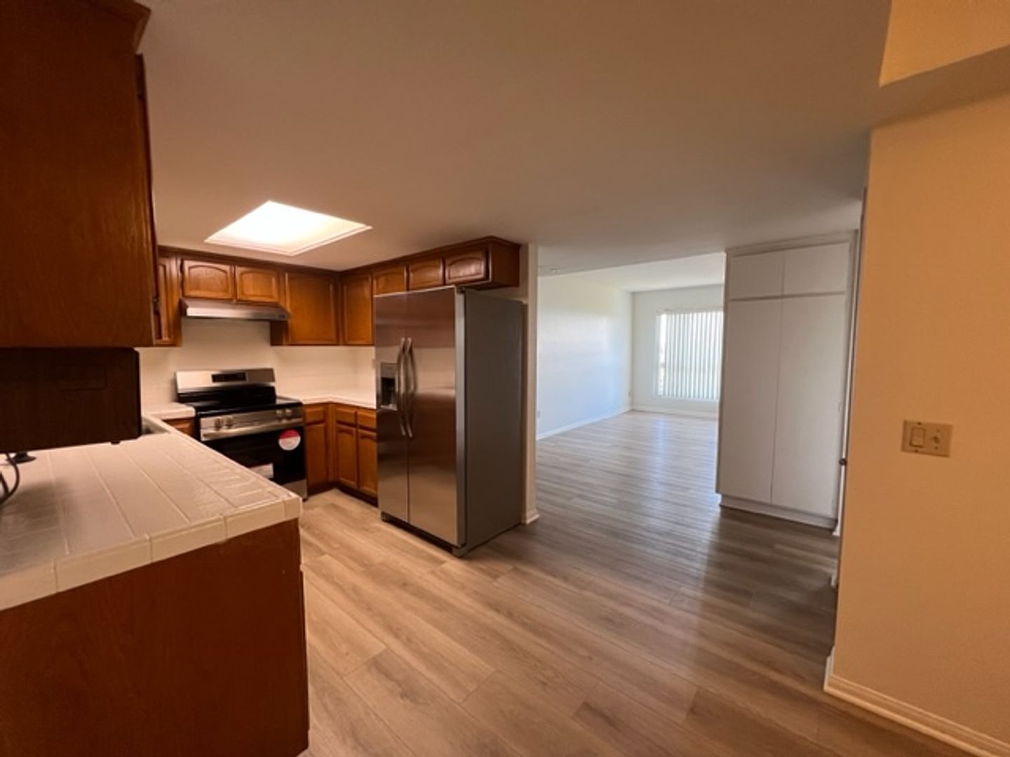 2825 3rd Ave photo 2
