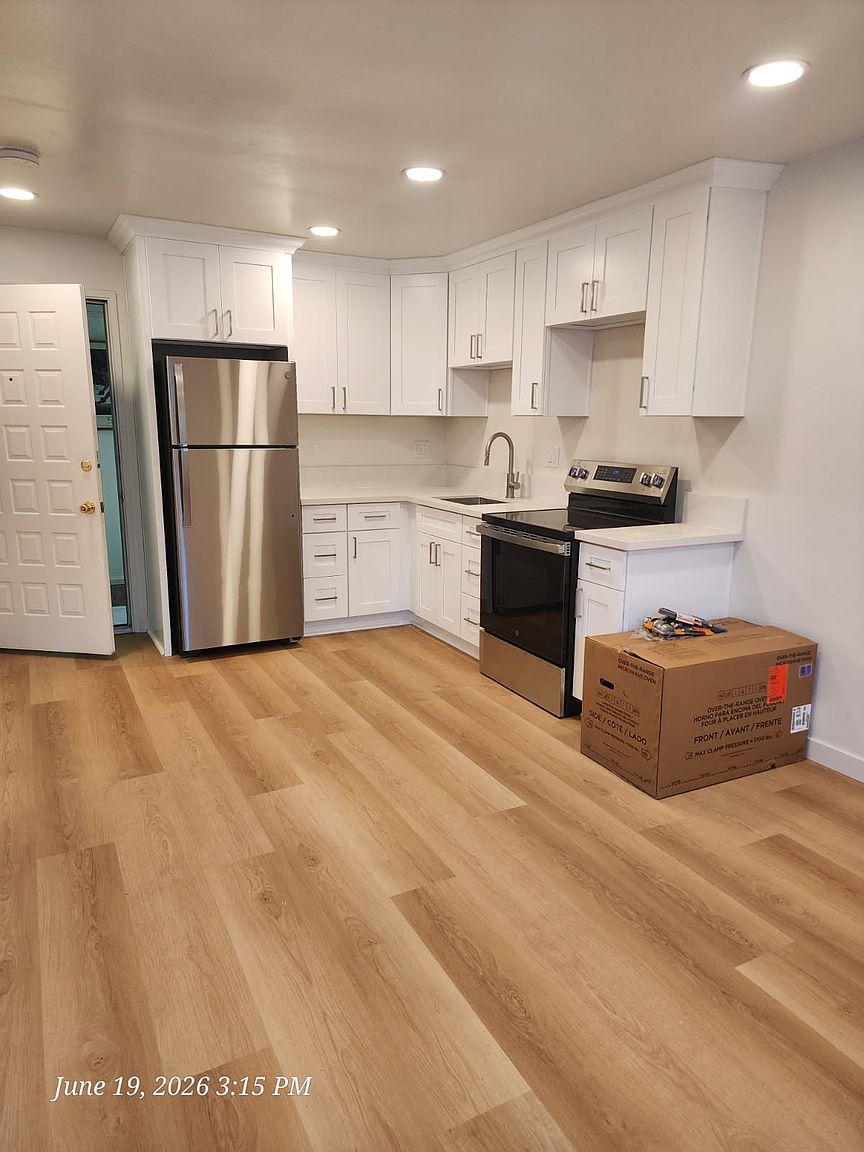 3776 Alabama St photo 3