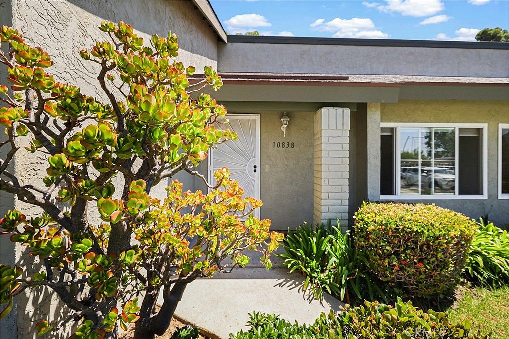 10884 Caravelle Pl San Diego, CA 92124 photo 3