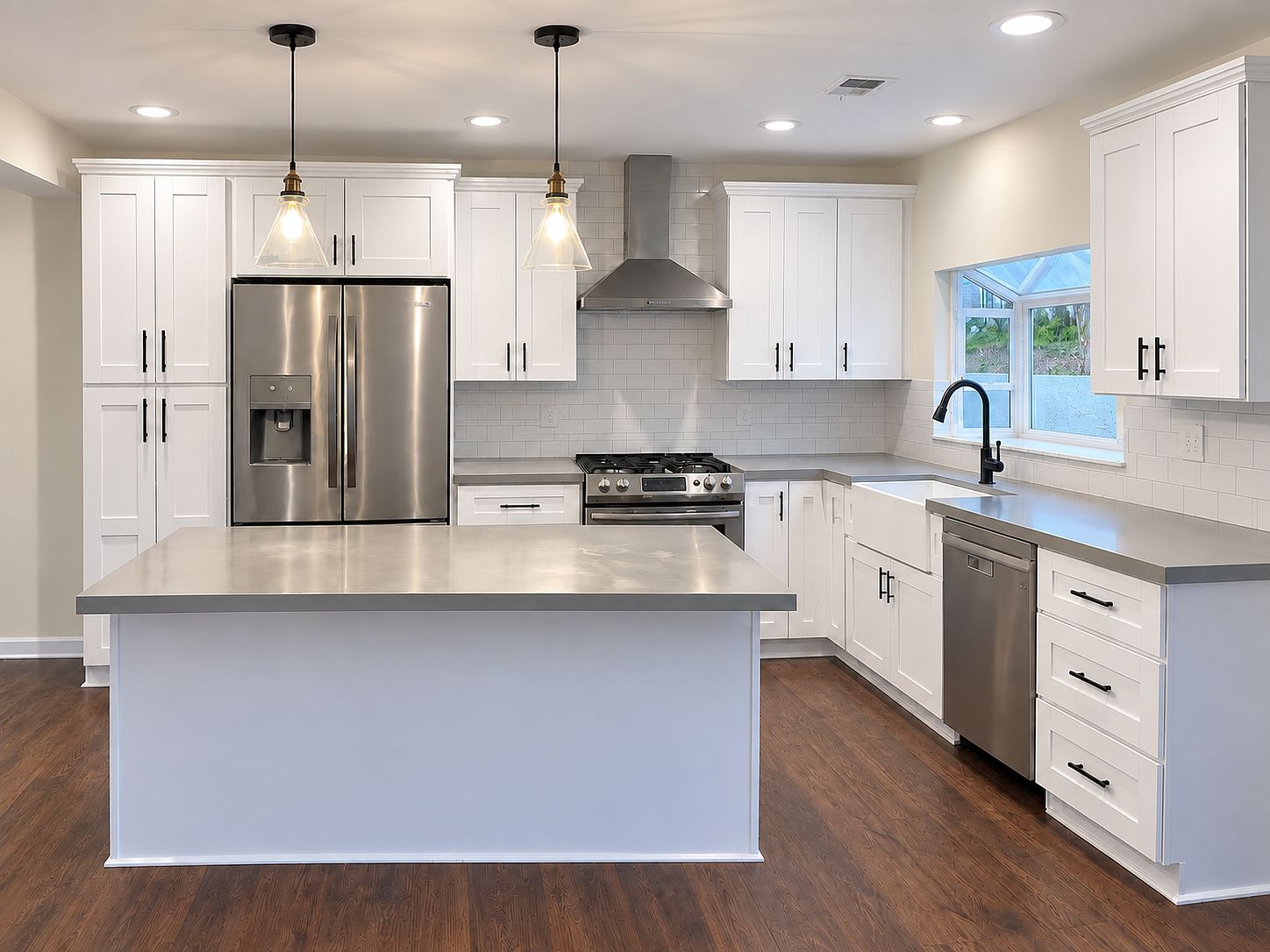 11586 Cesped Dr photo 3