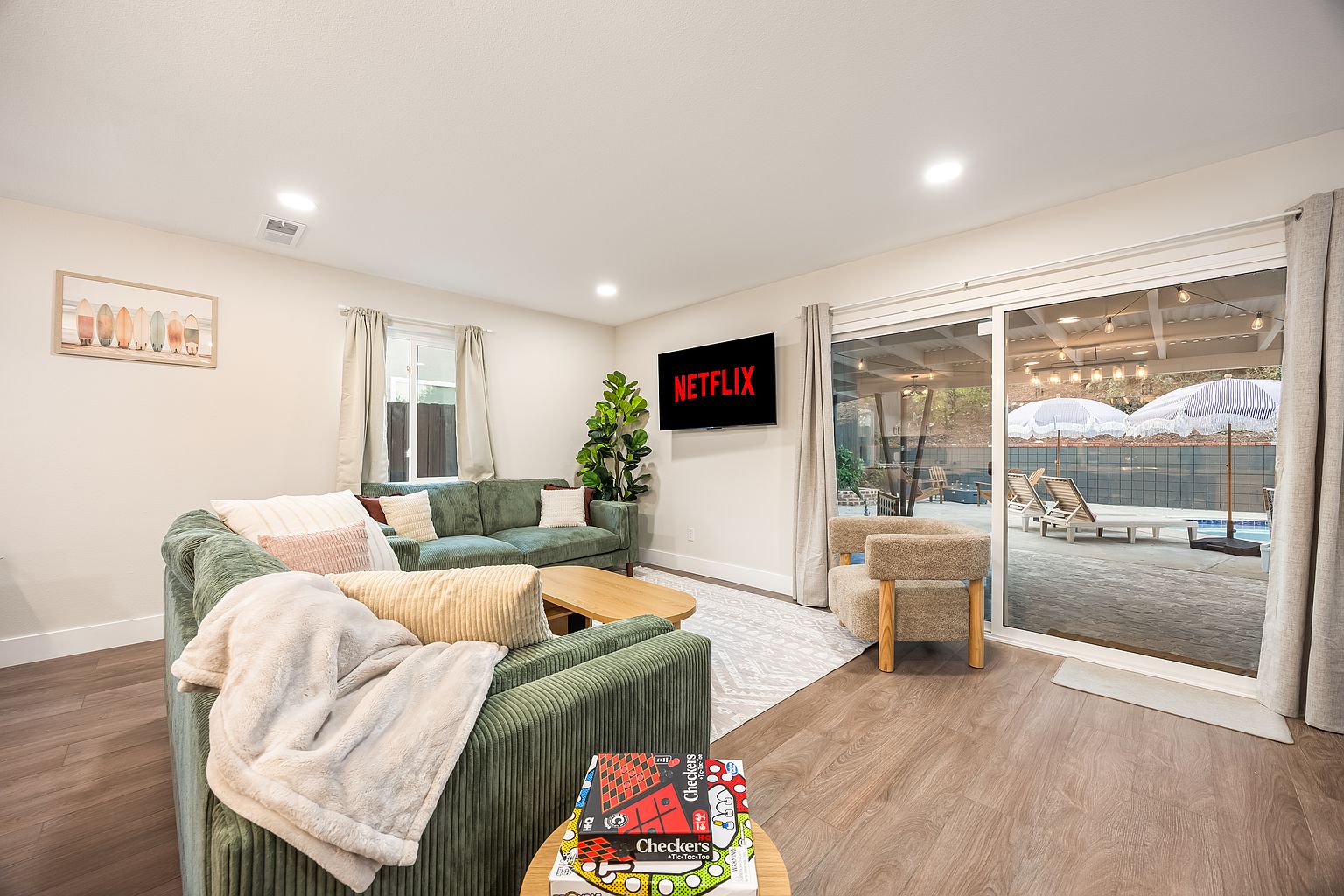 8202 Beaver Lake Dr photo 5