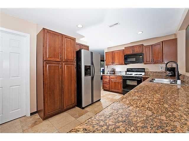 4818 Alfred Ave photo 4