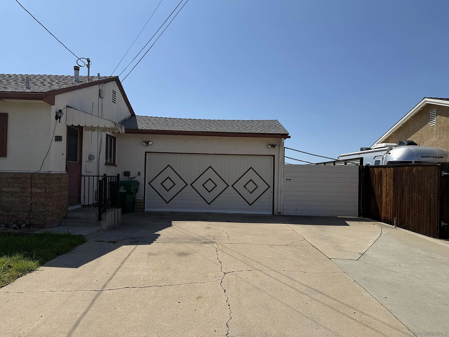 6412 Clara Lee Ave photo 3