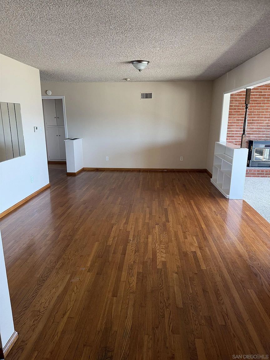 6412 Clara Lee Ave photo 5