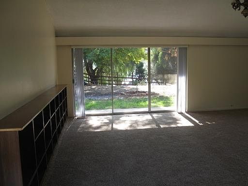 4571 Twain Ave photo 5