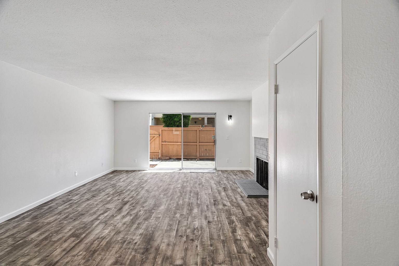 6765 Alvarado Rd photo 5