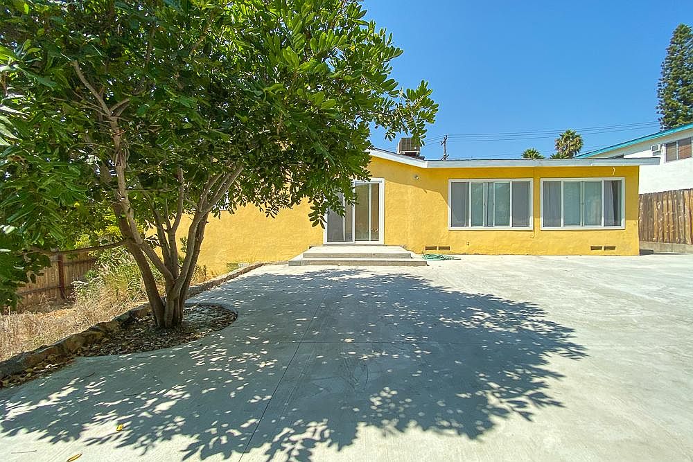 5009 54th St photo 2