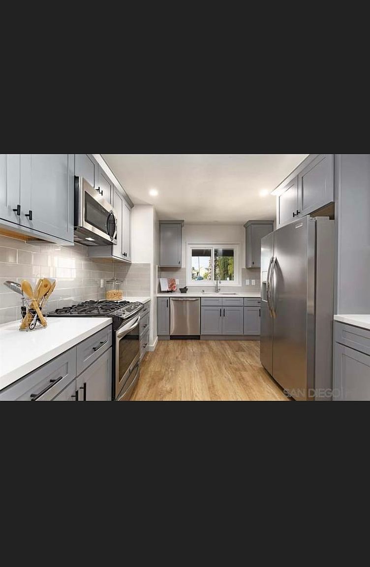 4995 54th St photo 2