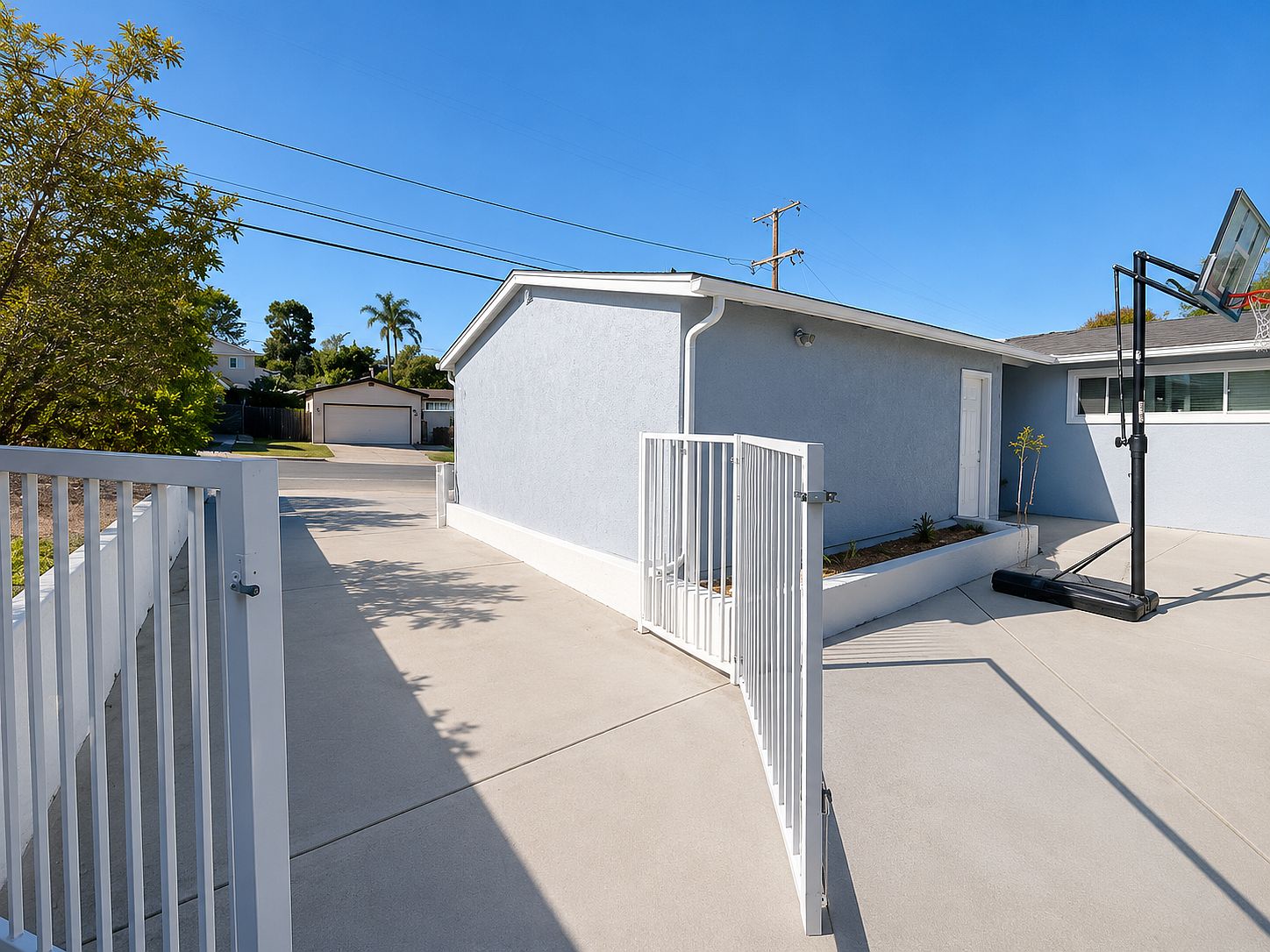 5763 Baja Dr photo 5