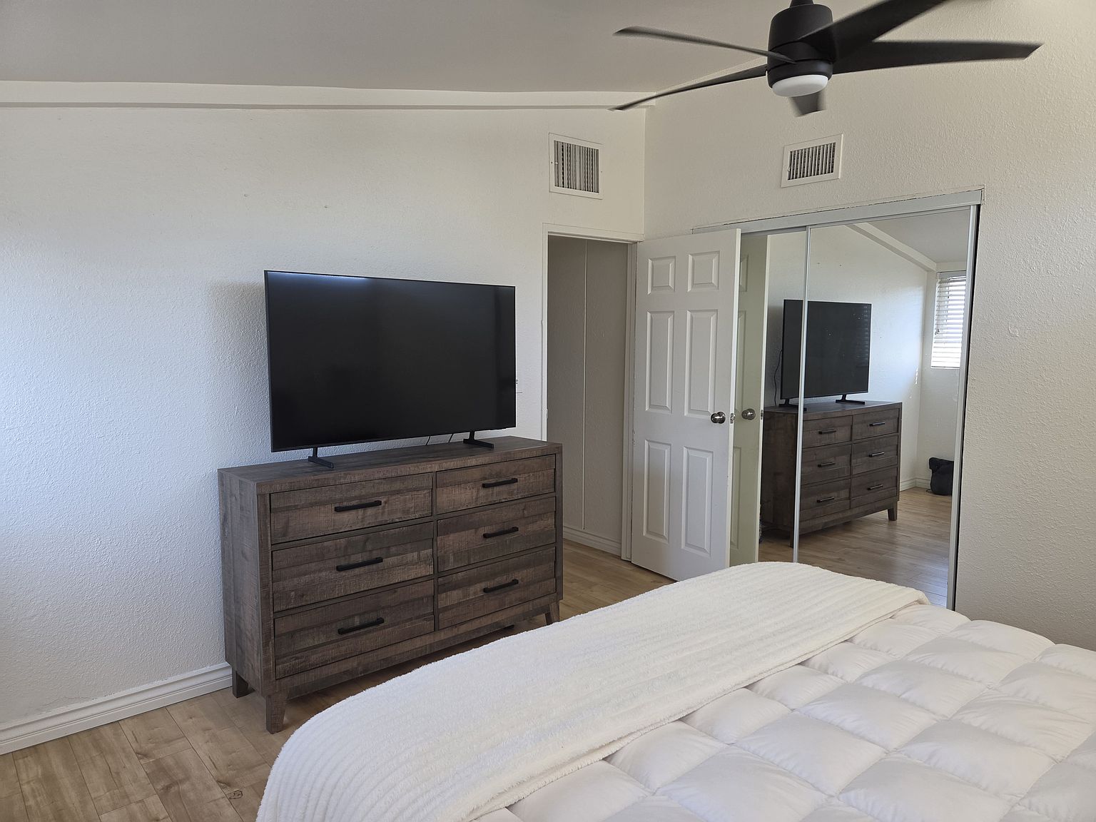 5514 Baja Dr photo 4