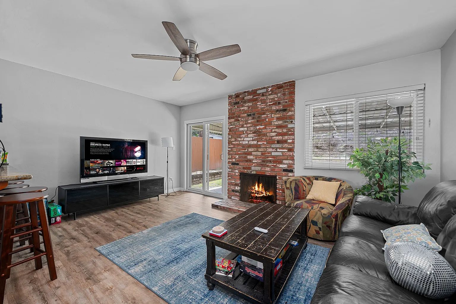 5663 Campanile Way photo 4