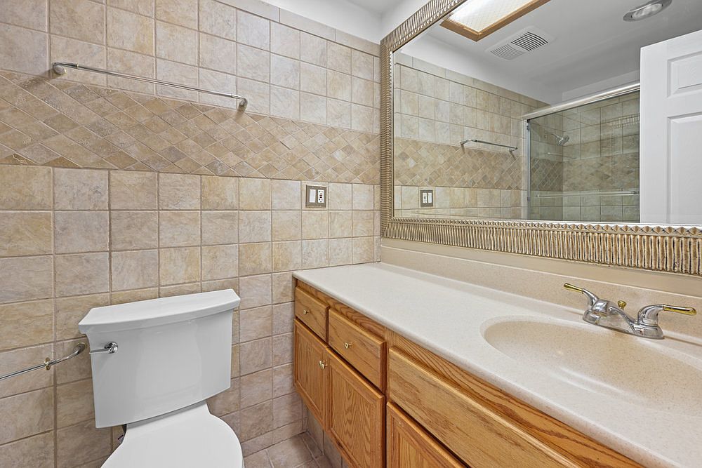 4825 54th St photo 2