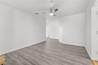 5168 Tipton St photo 5