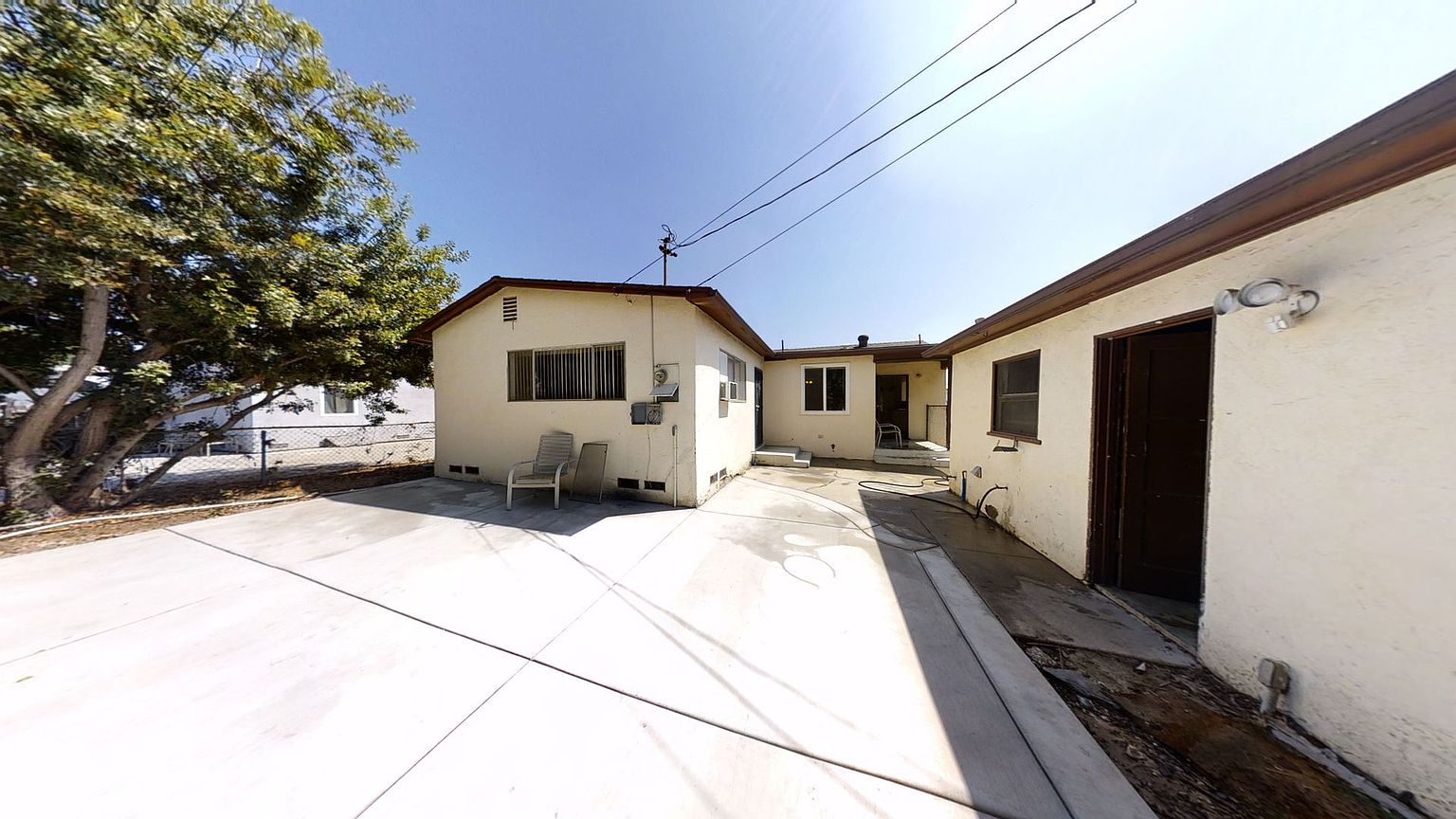5068 Rockford Dr photo 5