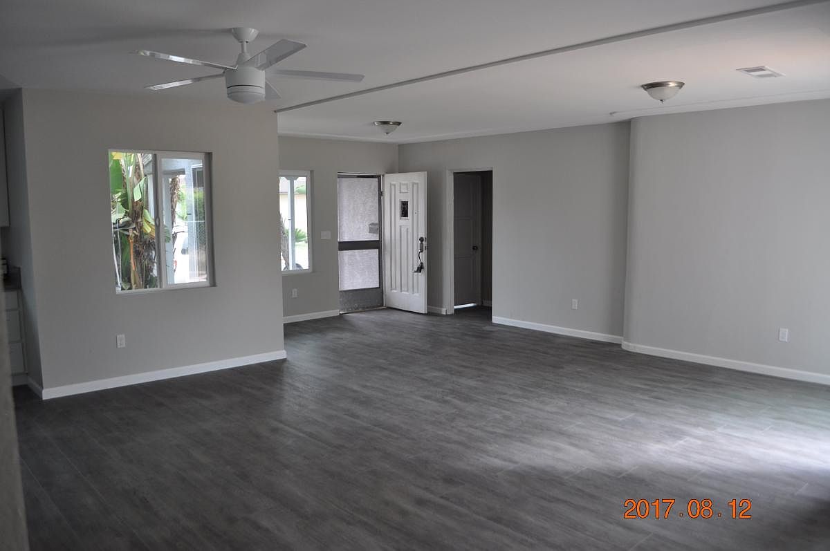 4815 Catoctin Dr photo 3